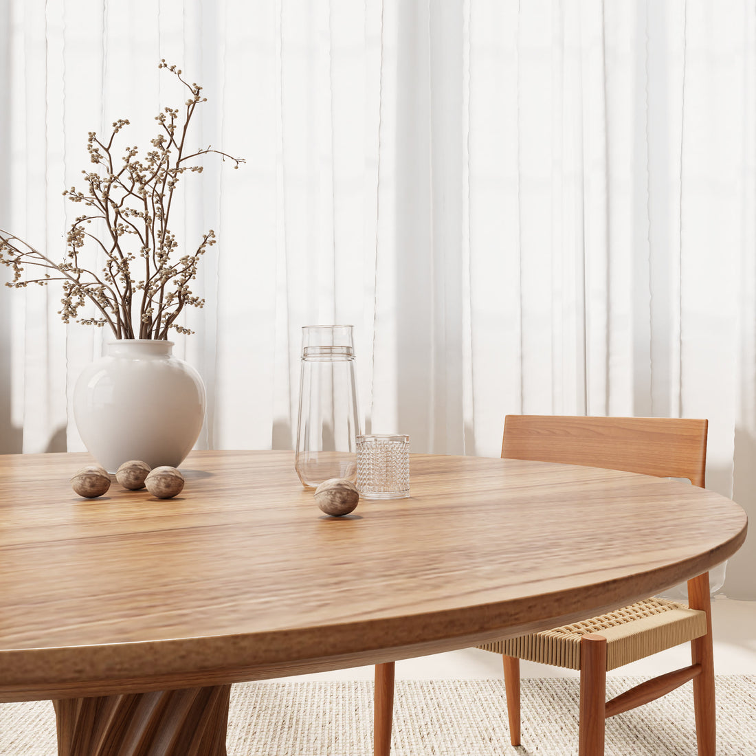 Ash Retro Round Solid Wood Dining Table