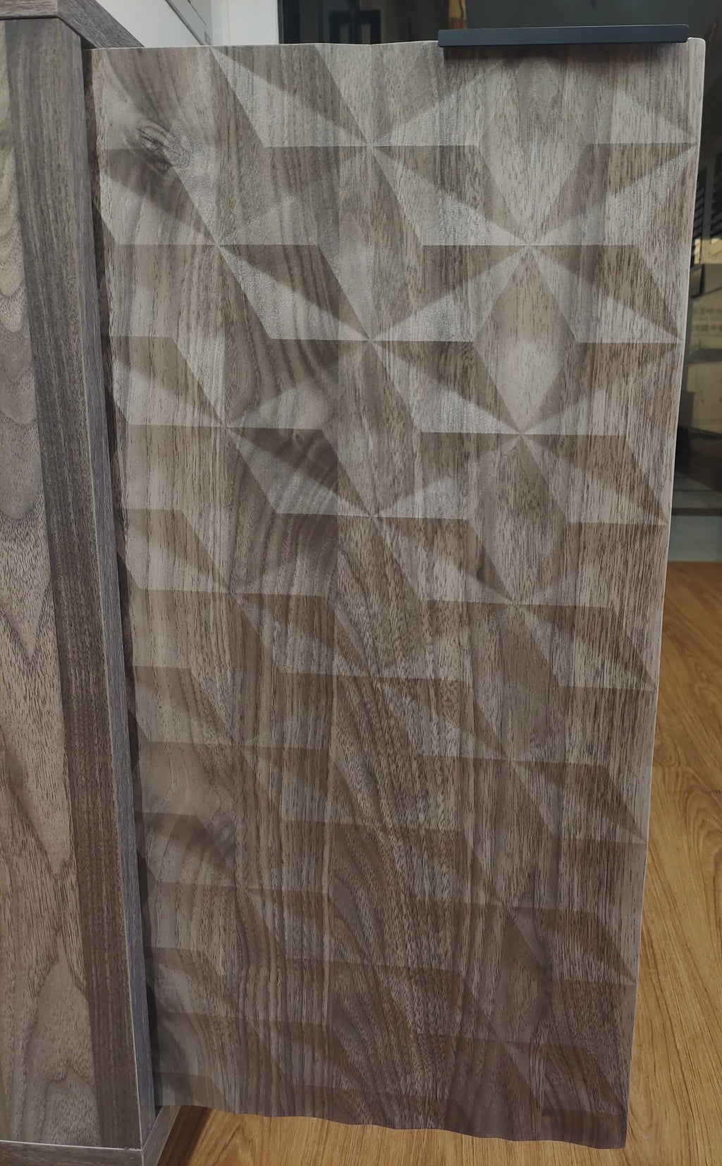 Modern Style Diamond-shaped Relief Buffet Cabinet - image 11