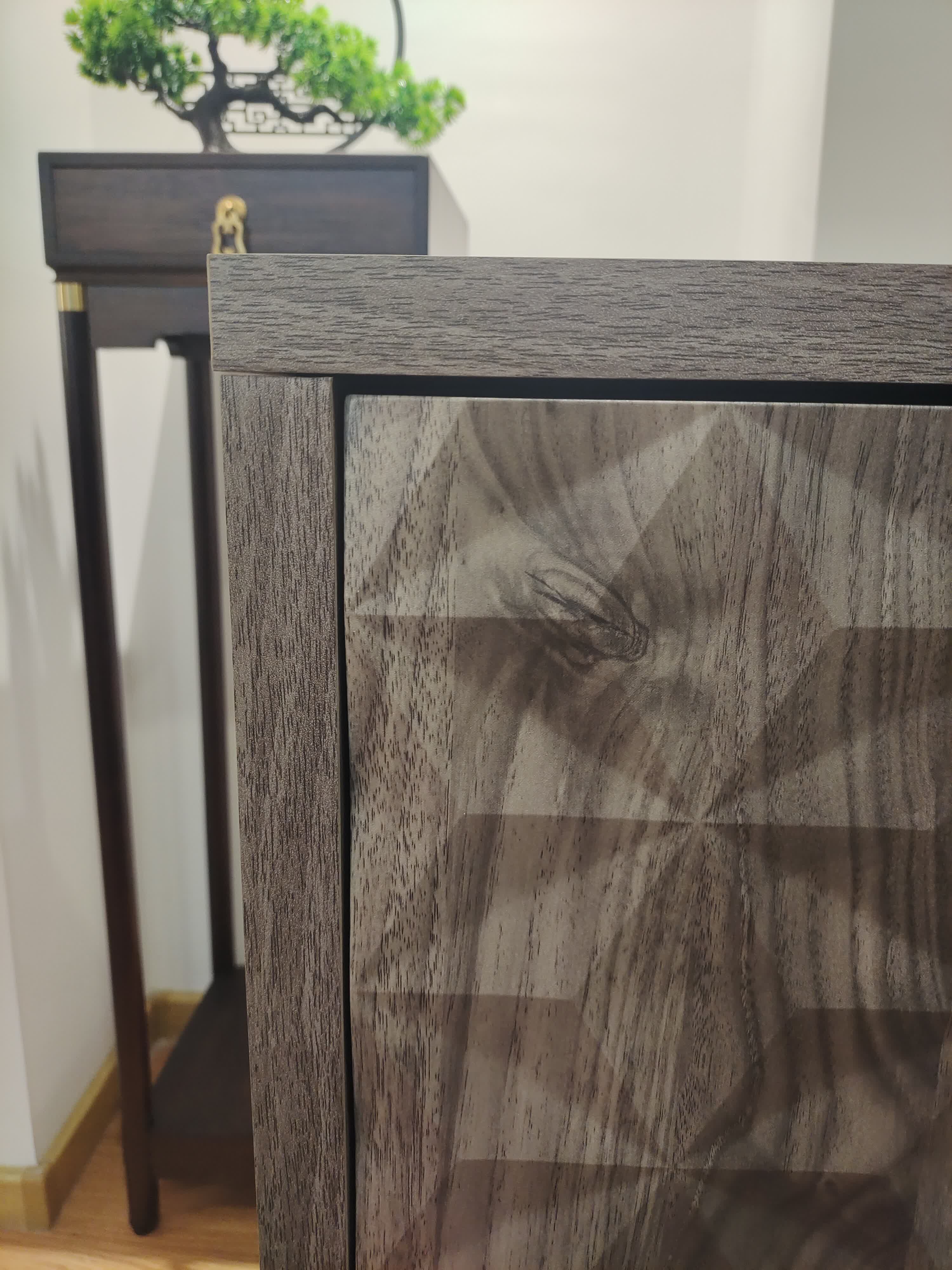 Modern Style Diamond-shaped Relief Buffet Cabinet - image 12