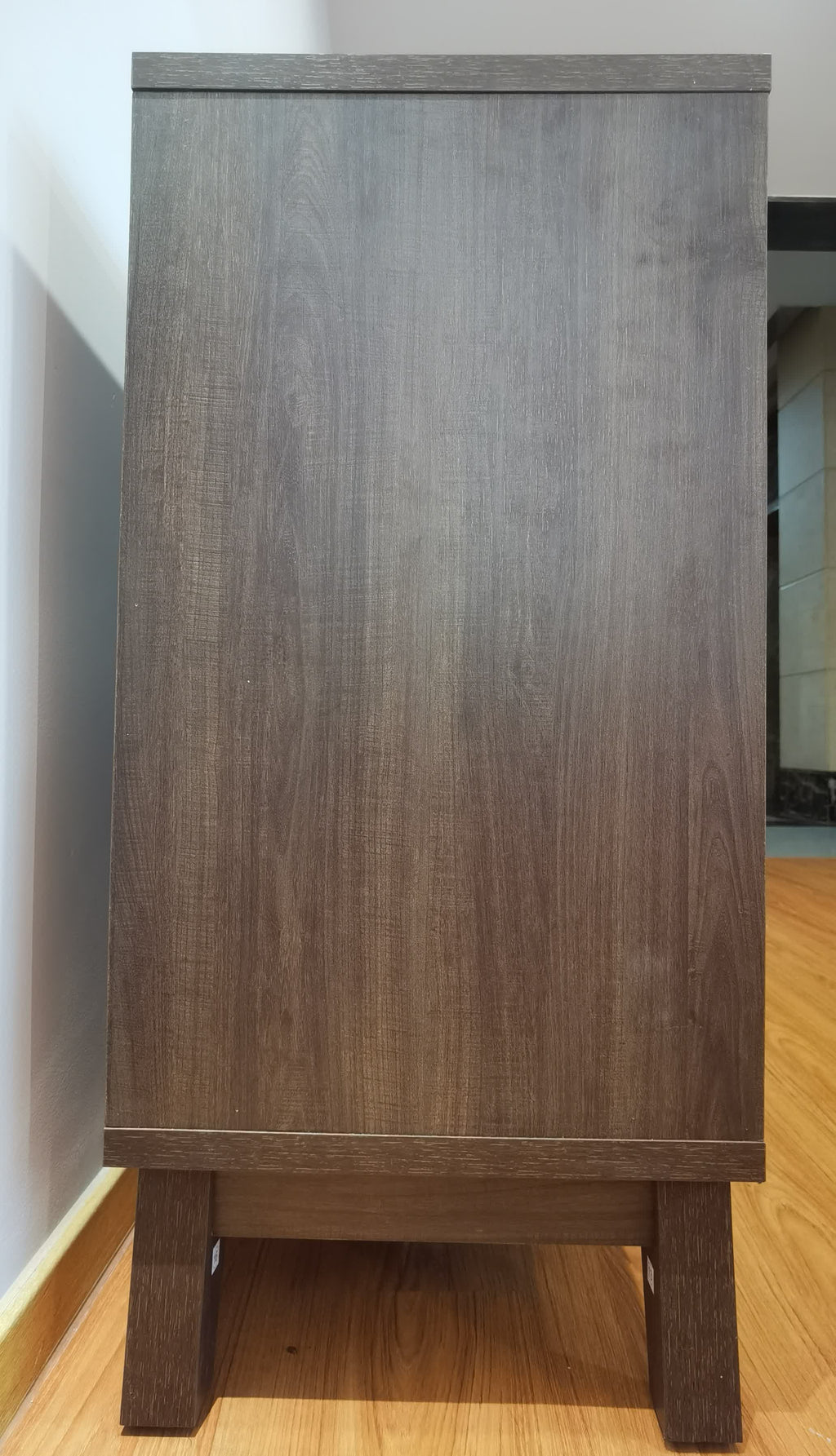 Modern Style Diamond-shaped Relief Buffet Cabinet