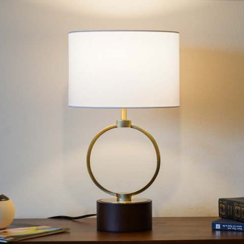 Romantic Bedside Warm Lamp With Metal Base