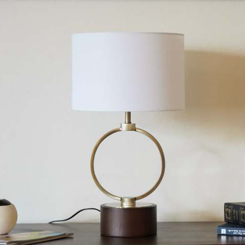 Romantic Bedside Warm Lamp With Metal Base