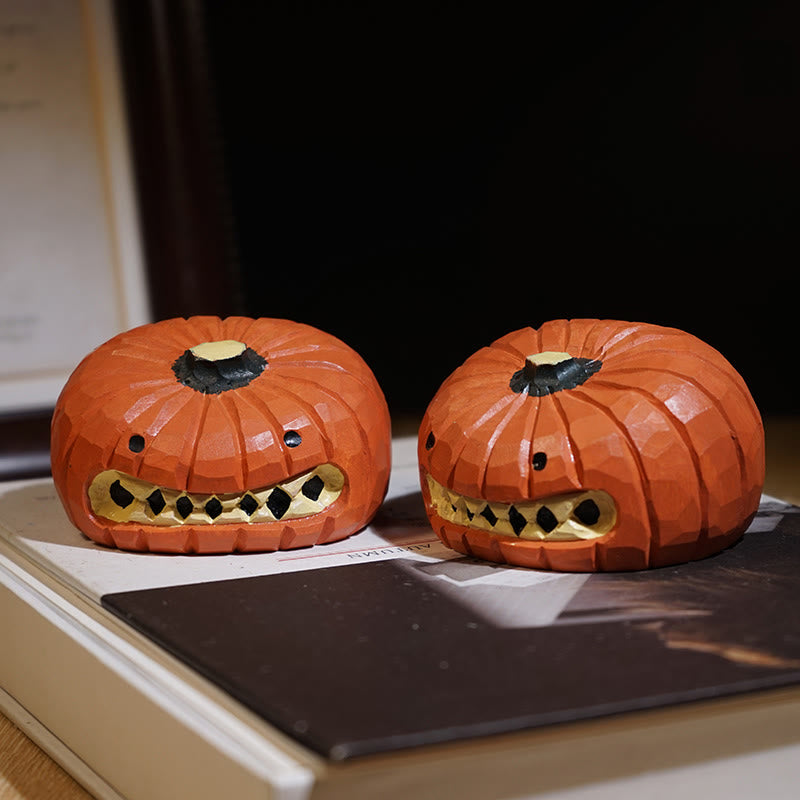Exaggerated Expression Pumpkin Figurine Ornament - image 6