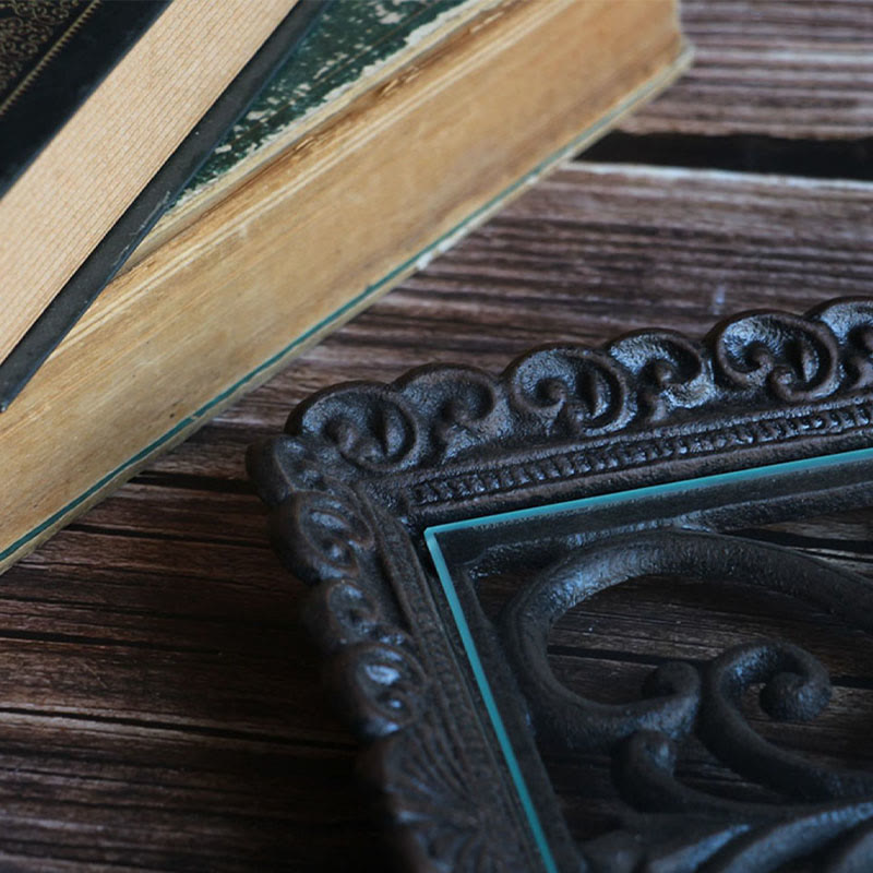 Lace Metal Tray With Glass Top - image 12