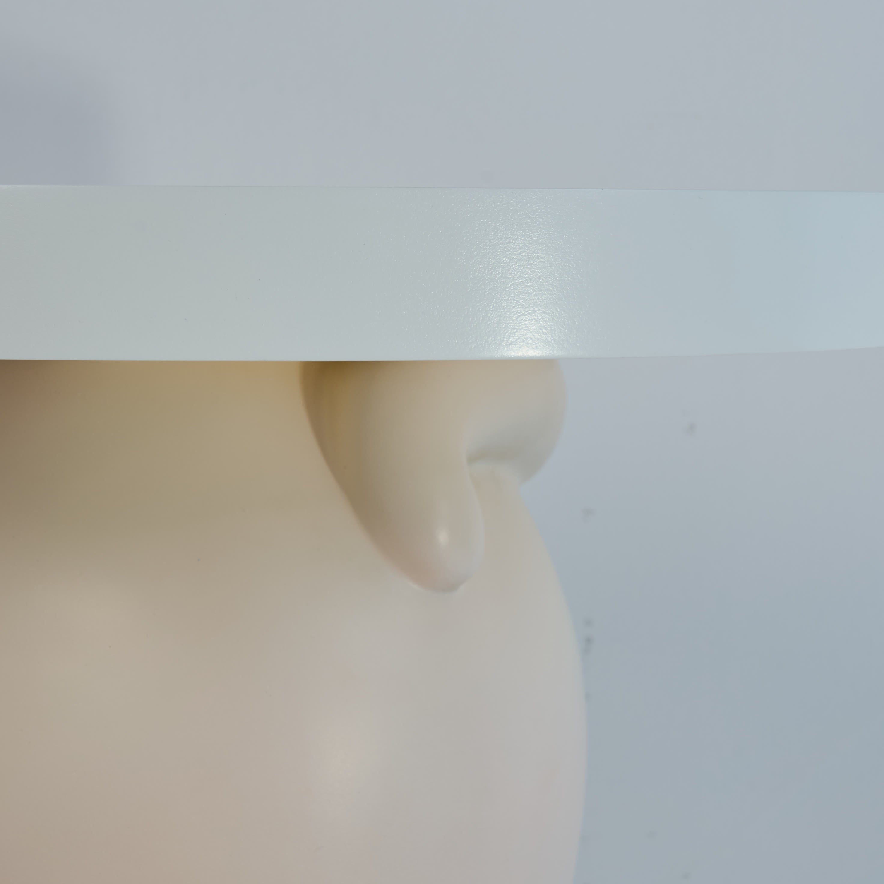 White Cat Chic Side Table - image 6